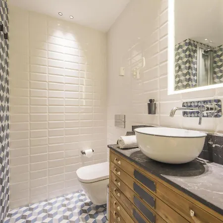 Chayofa Pillowabroad