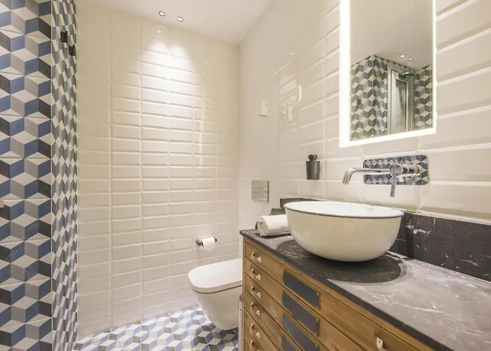 Chayofa Pillowabroad